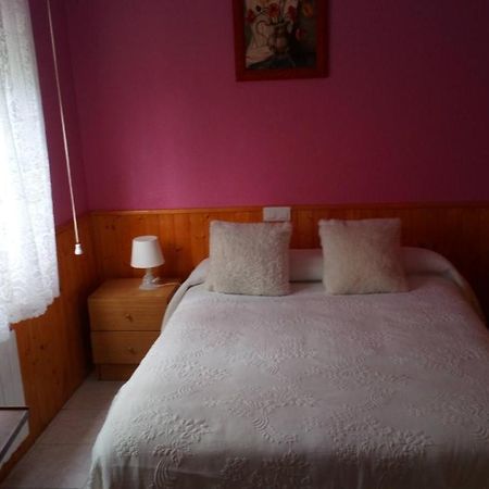 Hostal El Venero Sotillo de la Adrada Bagian luar foto